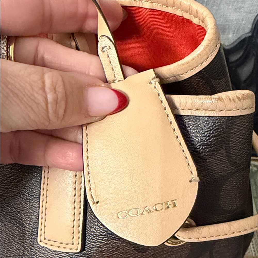 Coach Shoulder Bag Tote - Picture 9 of 16